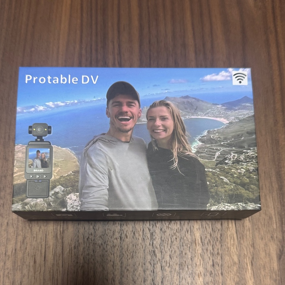 Portable gimbal dv camera